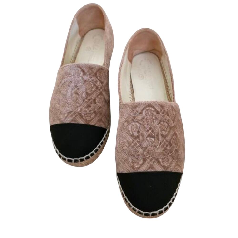 Chanel Beige Black Cap Toe Velvet Camellia Flower CC Espadrilles Flats 38 7.5